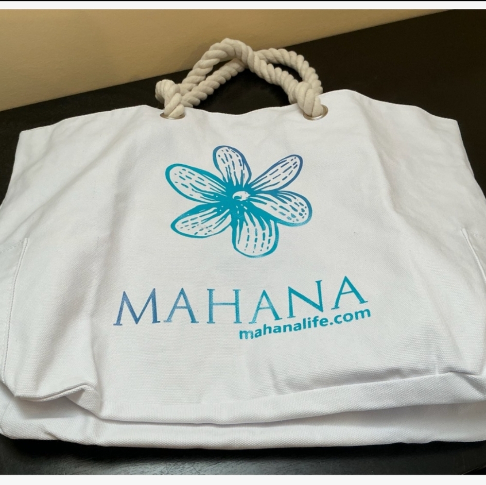 Mahana Canvas Beach Tote with Woven Rope Handles and Flower Motif - Picture 11 of 11